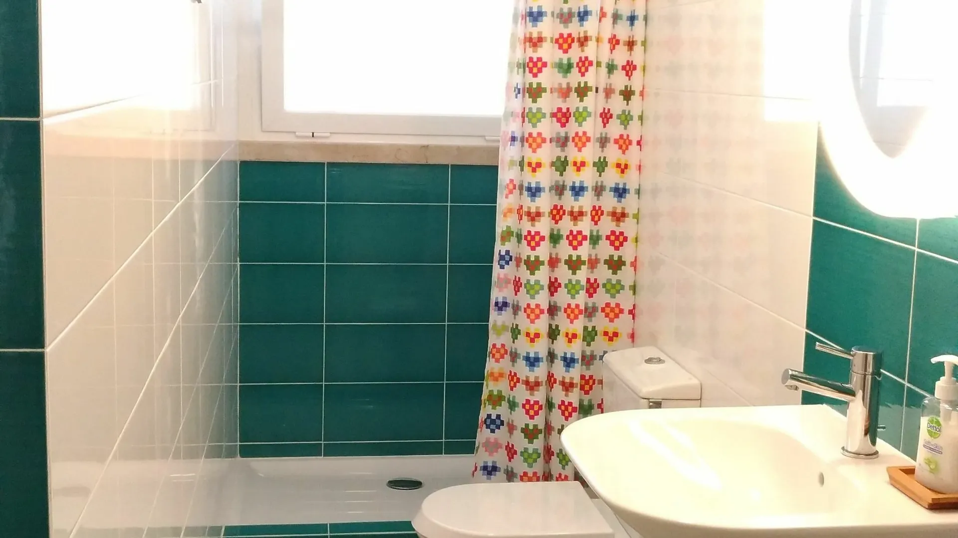 Charming Family Apartment Lisbon