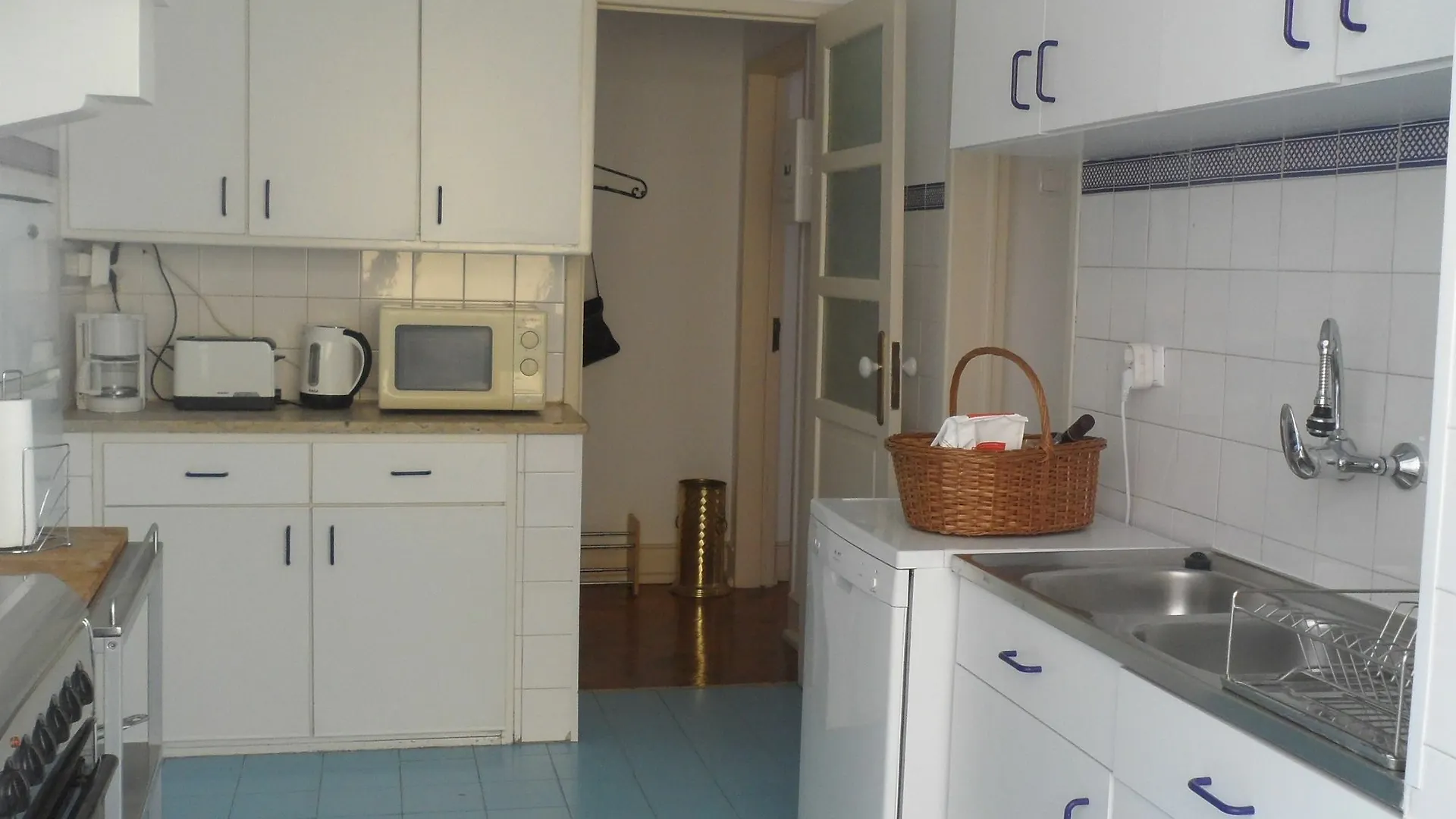 Charming Family Apartment Lisbon