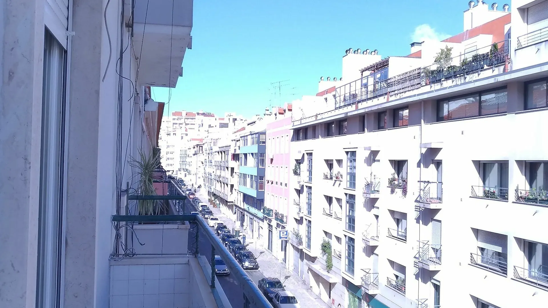 Charming Family Apartment Lisbon Portugal