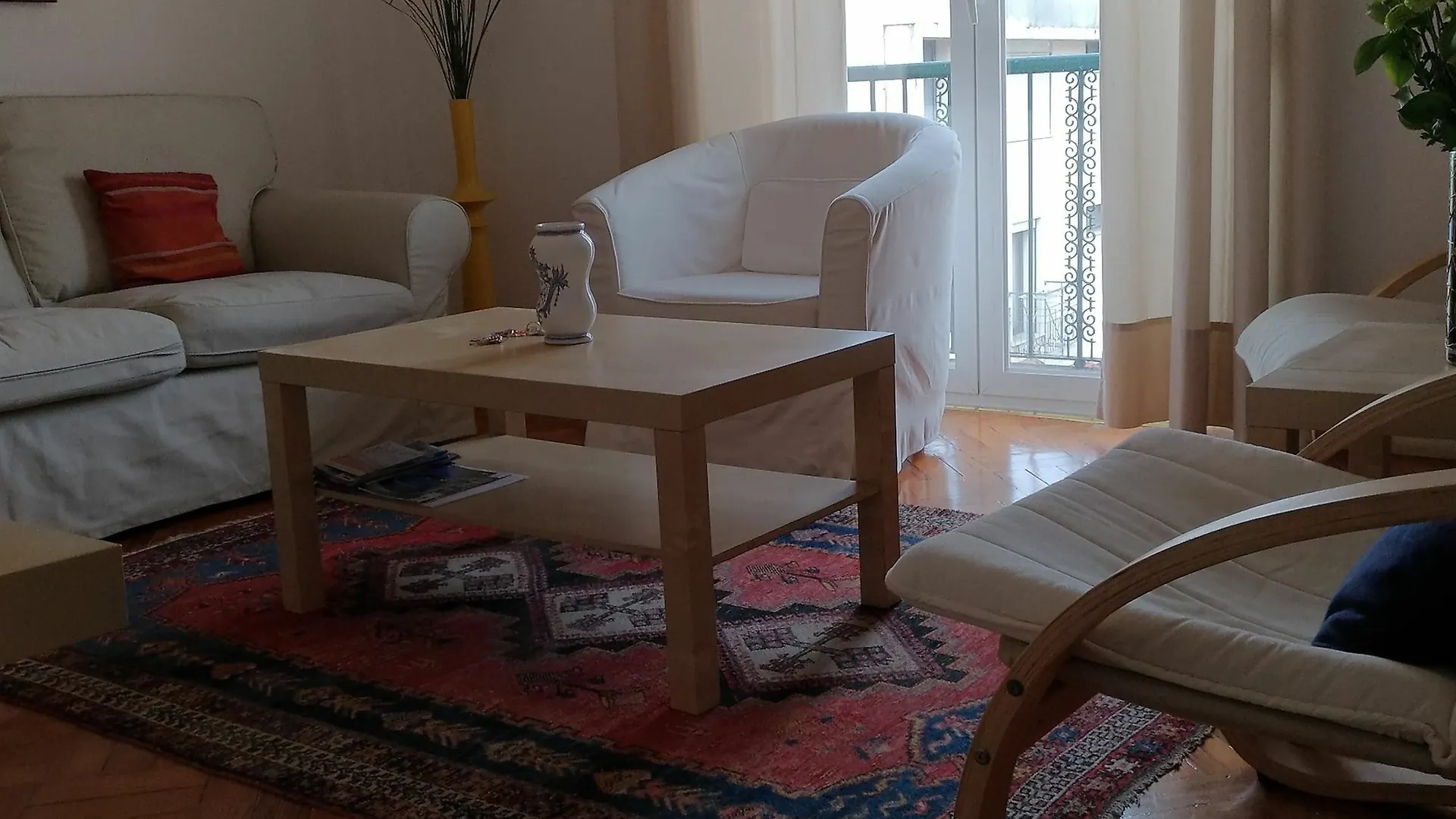 Charming Family Apartment Lisbon